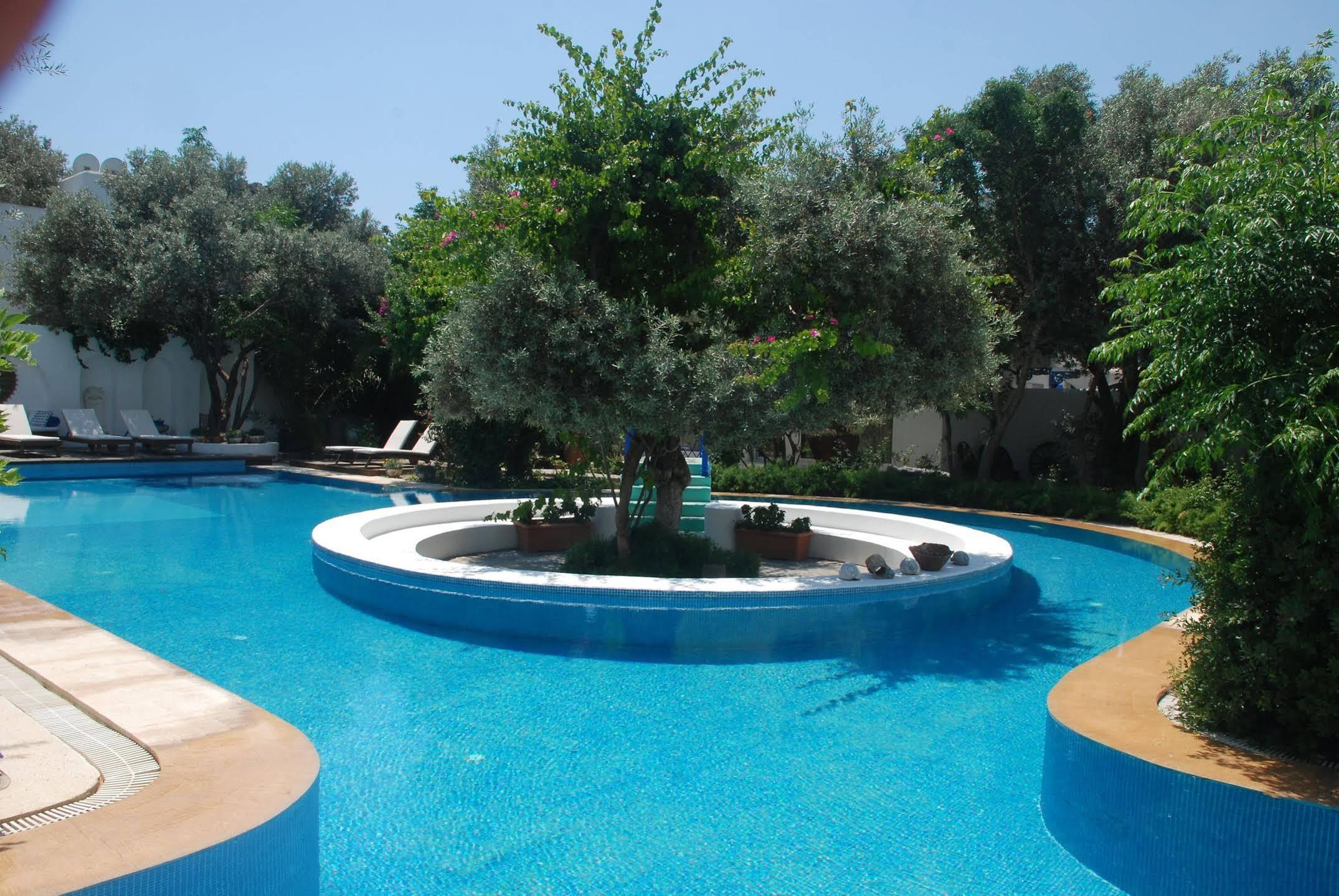 Villa Oliva Butik Hotel Konacik Exterior foto